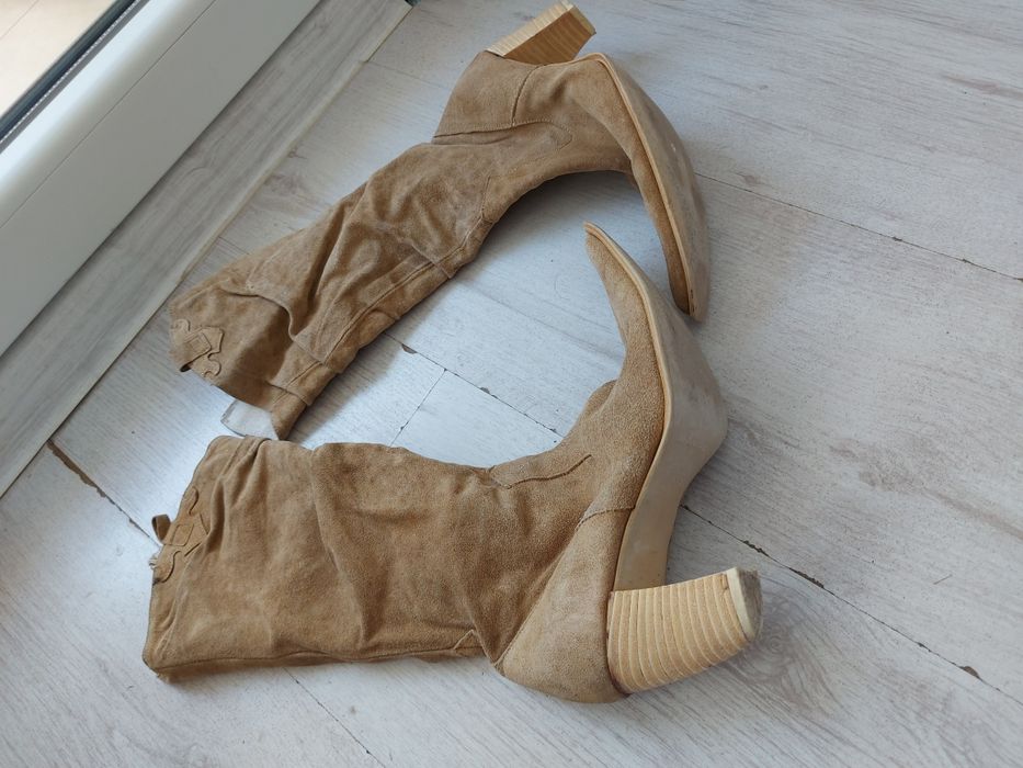 Сандали и ботуши на изгодни цени