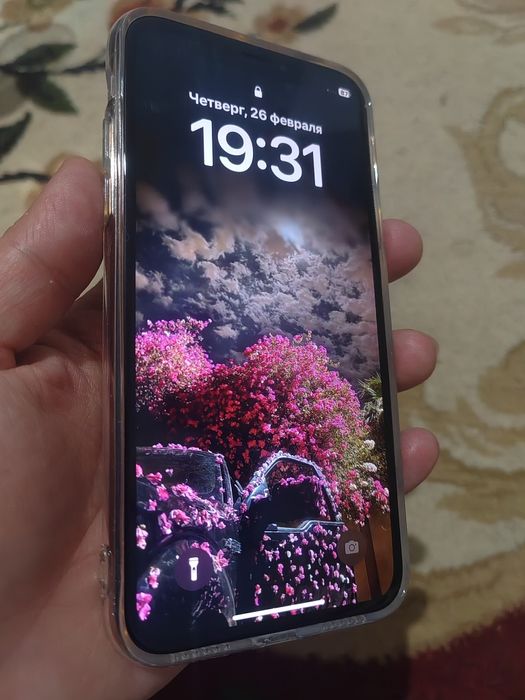 iPhone X S продаётся