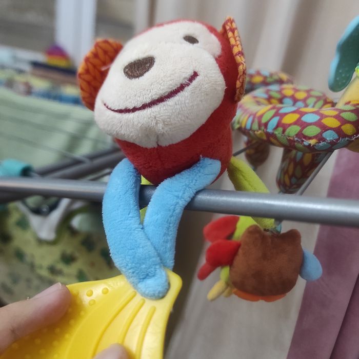 Продам детские игрушки