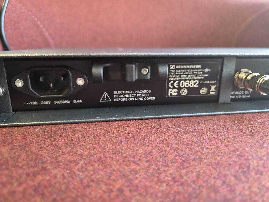 Sennheiser EW 550  receiver dublu
