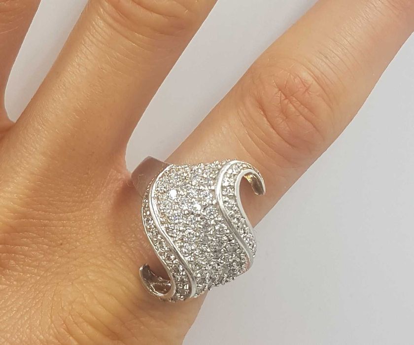 Deosebit inel vintage din argint model superb