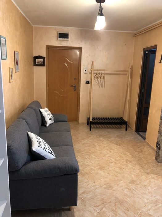 Inchiriez apartament cu 1 camera