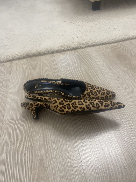 Pantofi zara animal print