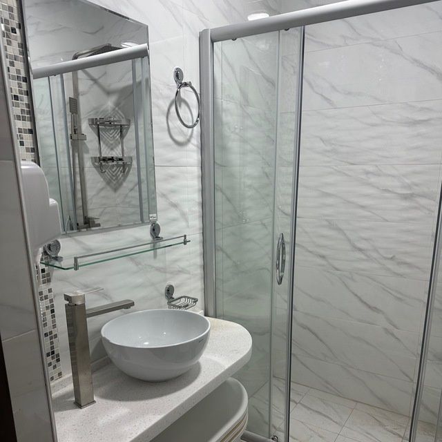 Akfa eshik rom yasimiz 550 mindan 1 kvadrati boshlanadi