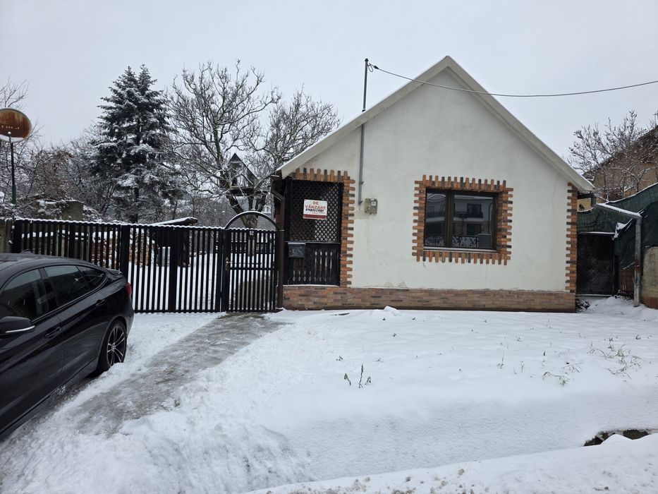 Teren 2000 mp + casa + anexe Izvorului dealuri Oradea