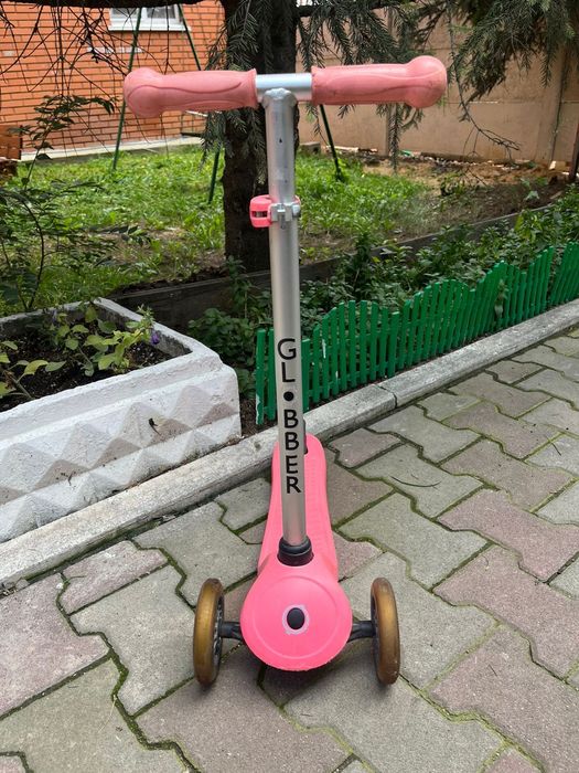Продам самокат Globber