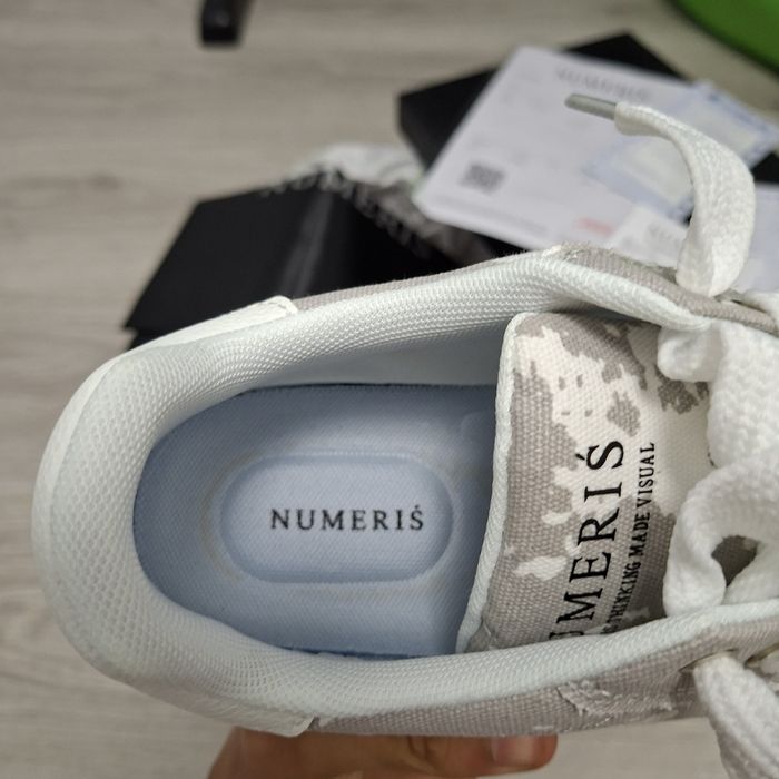Numeris Atelier Gray full box