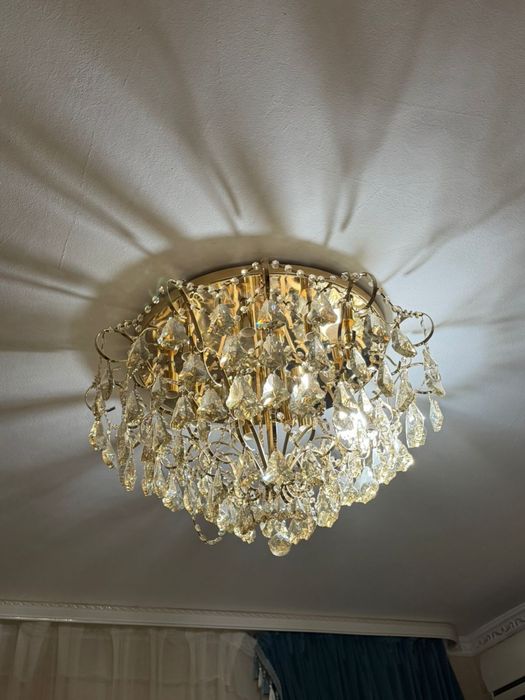 Люстра почти новые,