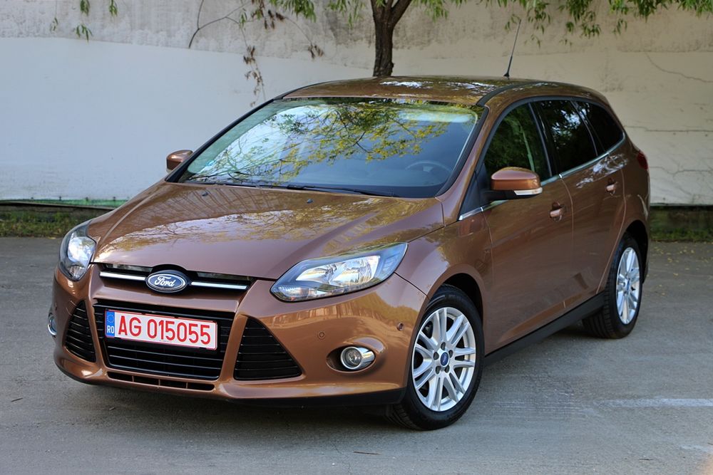 Vand Ford Focus RAR EFECTUAT Euro 5 Navi Clima Piele