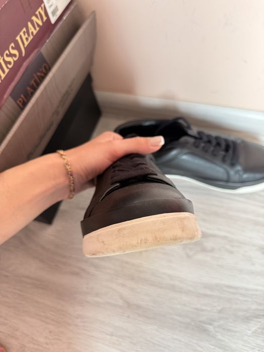 Calvin Klein обувки