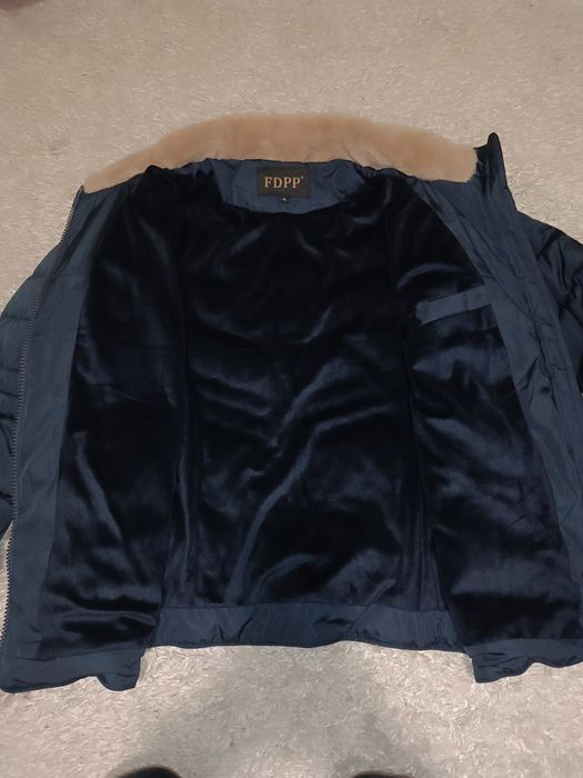 Дамско зимно яке