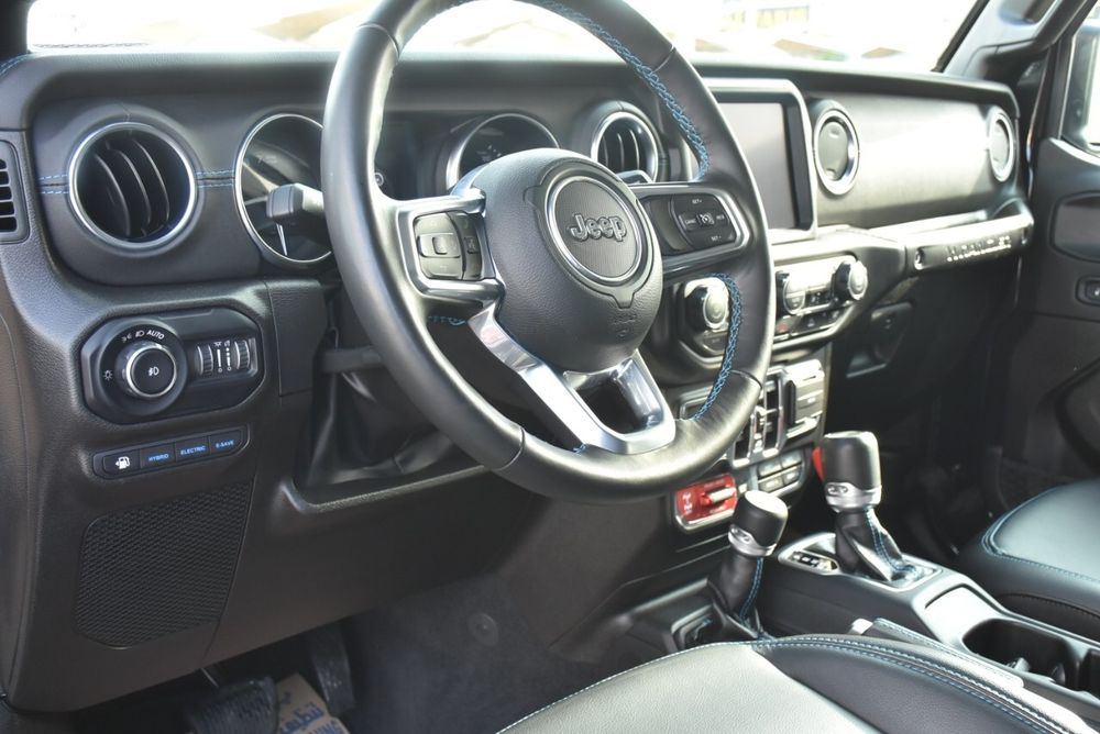 Jeep wrangler electr hibrid 2024