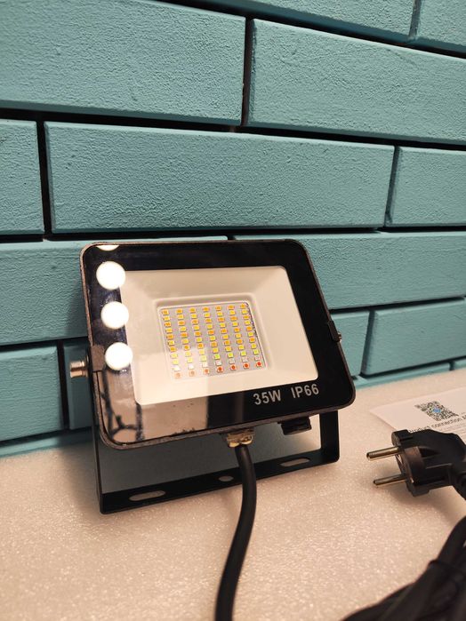 35W Смарт Tuya/Smart Life RGB LED Прожектор - Bluetooth, Димируем IP66