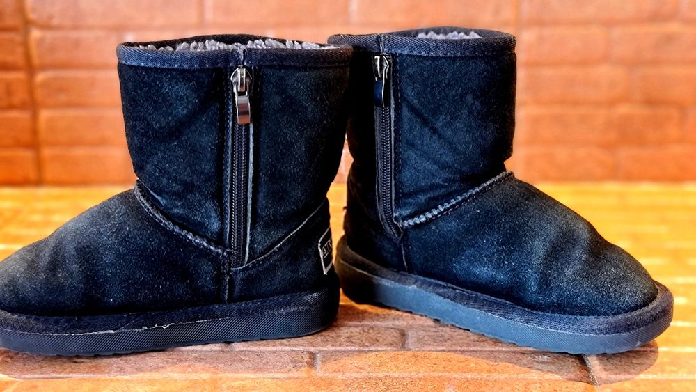 Очень тёплые угги...