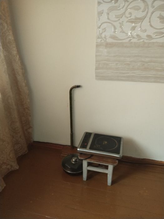 Дукент. Ангрен. Квартал 11 дом 6 кв 8. 1/4/4продам или обмен.