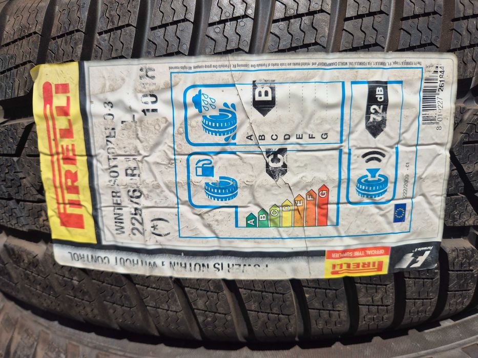 4 Anvelope de IARNA - 225/60/18 - PIRELLI Sottozero OEM BMW * - NOU - DOT 2018 !
