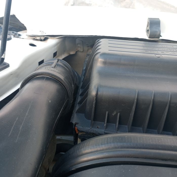 Moshina uzimni nomimda holati yahshi yurip turipti