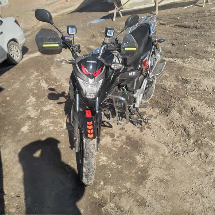 Honda CBF 150 moto