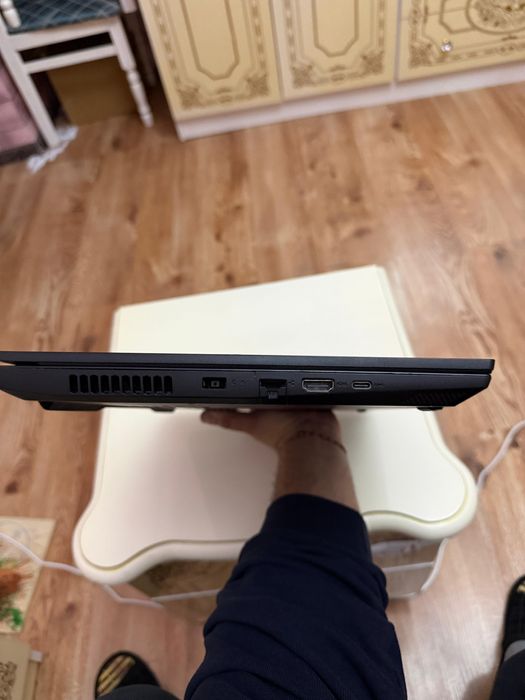 Игровой ноутбук Lenovos 82K1