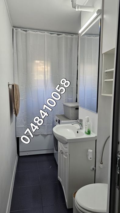 Proprietar-Apartament 3 camere de inchiriat