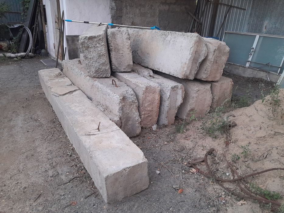 Фбс. блоки  8 штук