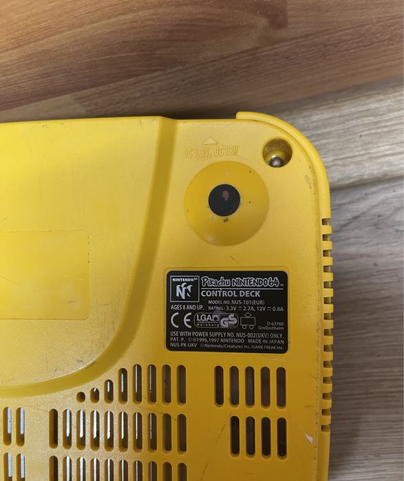 Nintendo 64 N64 Pikachu Pokemon de colectie