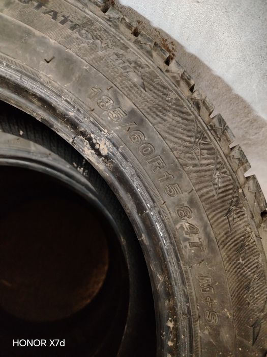 185/60/15 балон.