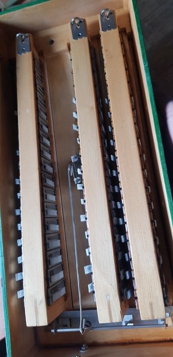 Продается баян трехрядный Мелодия