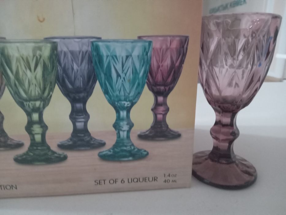 Продам рюмочный набор