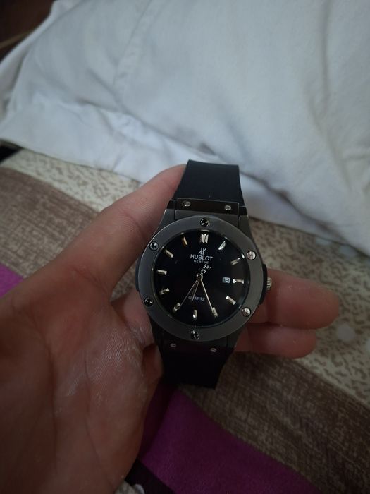 HUBLOT Часы 11часы HUBLOT88