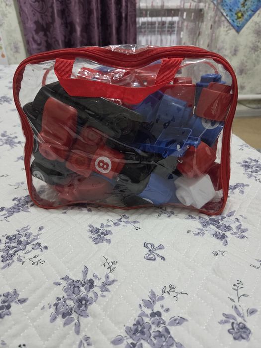 Продаётся детское лего