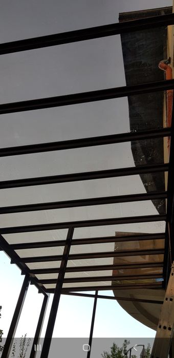 Wintergarten pergole terase cu acoperiș de sticlă și peretii glisanții