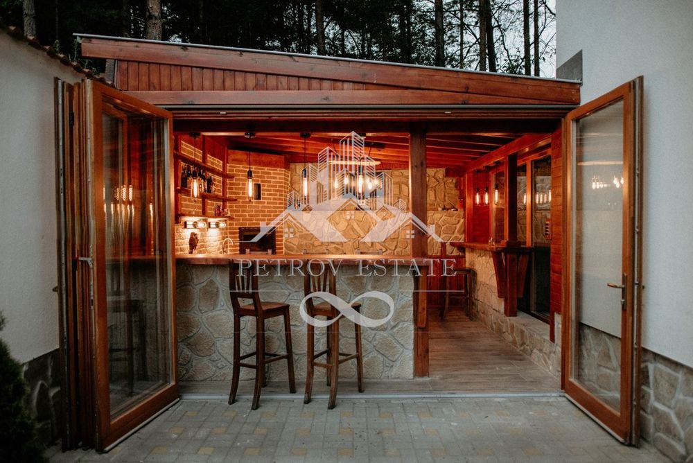 Продава се Тристаен апартамент в Велинград - 180 кв.м за 1084 €/кв.м - Снимка #10