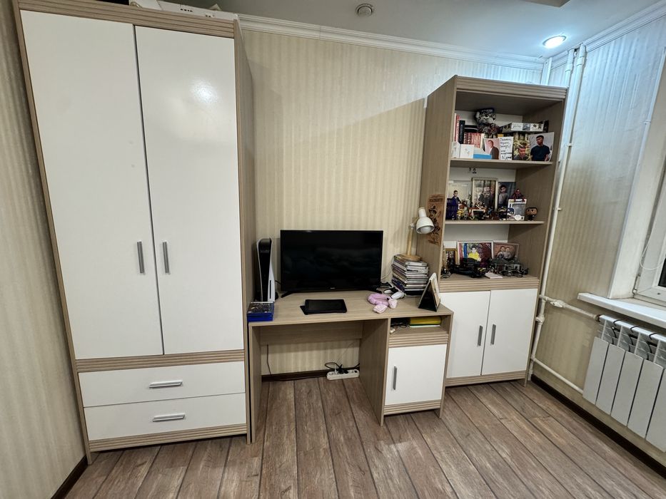 Продам подросковый гарнитур СТОЛПЛИТ