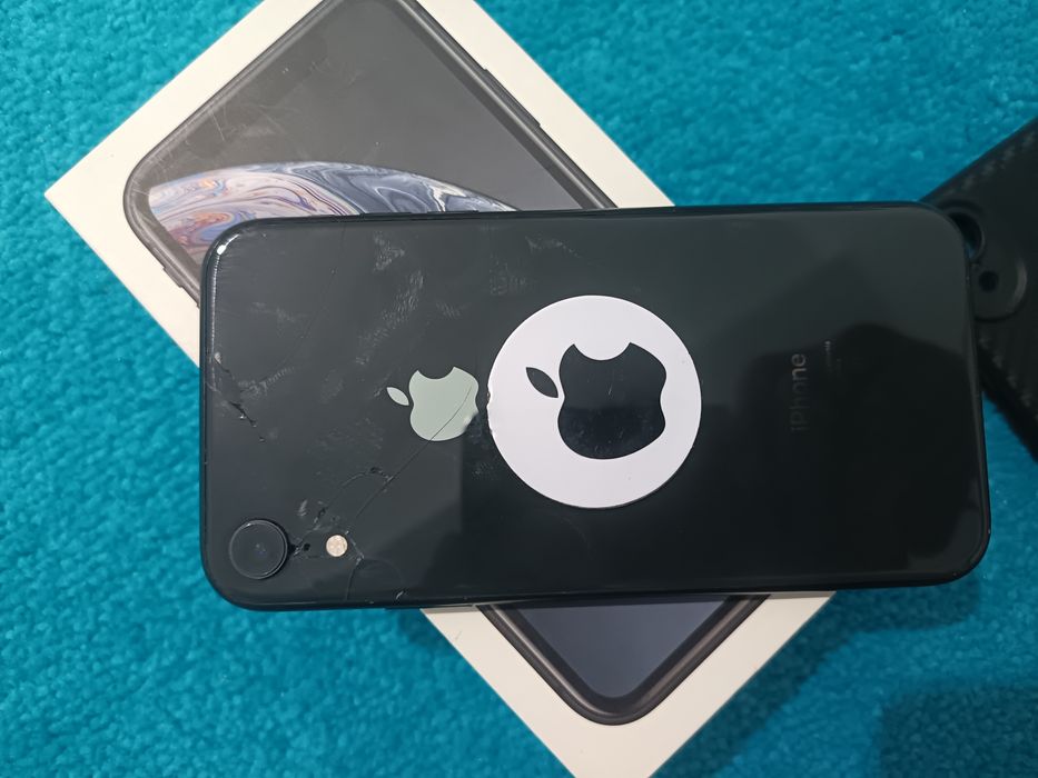 iphone xr 64гб обмен