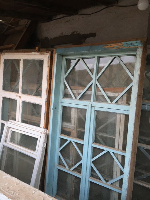 Deraza sotiladi donasi 50 mingdan