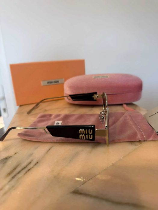 Ochelari de soare Miu Miu//Premium