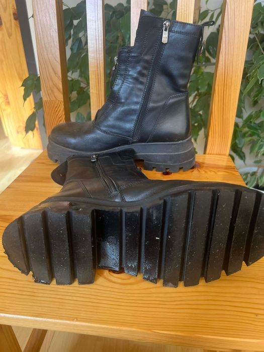 Дамски зимни боти