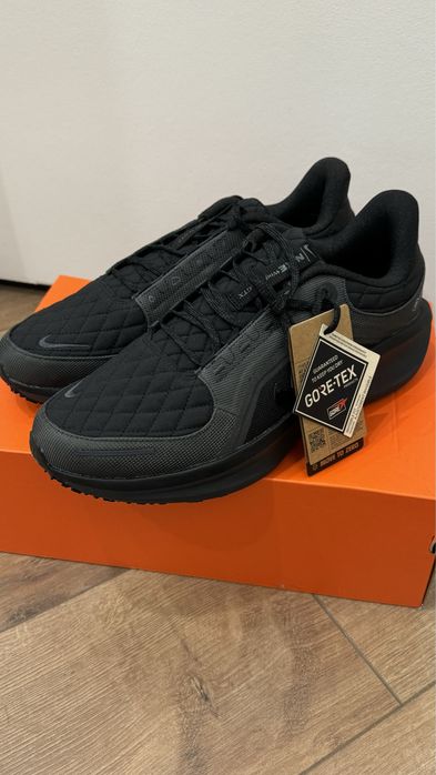 Кроссовки Nike Winflo 11 GORE-TEX