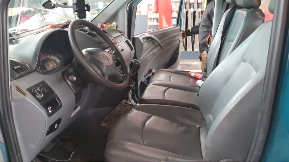 Vand sau schimb Mercedes vito 2006 2.2