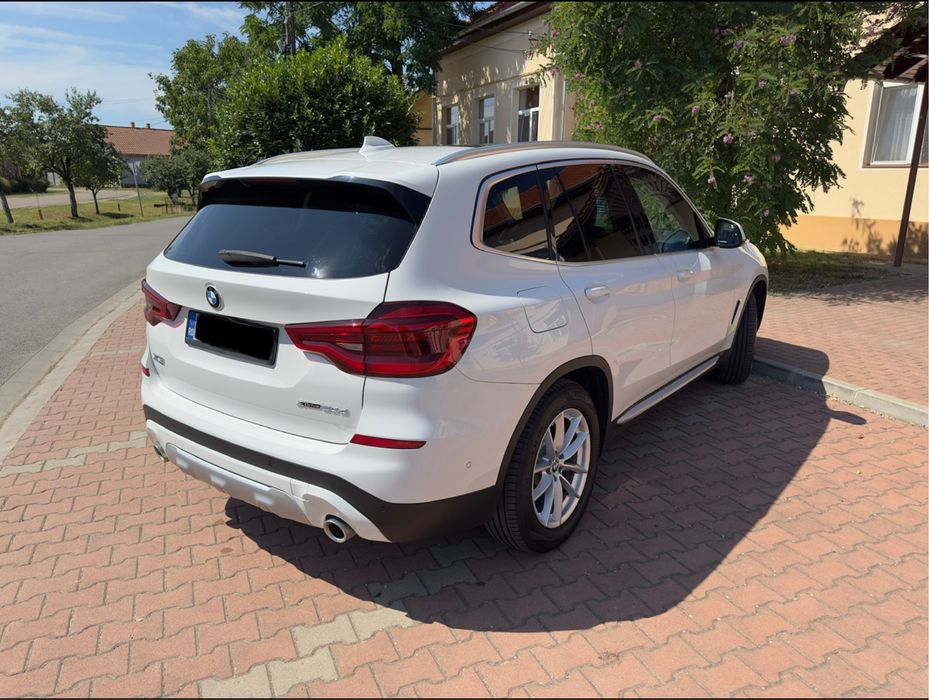 BMW X3 20xd X-Line Panoramic/Piele/VirtualCockpit/Gesture/HUD/Euro6/Revizii la zi
