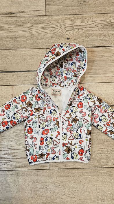 Дрехи на Guess момиче на 2-години, размер 88-96