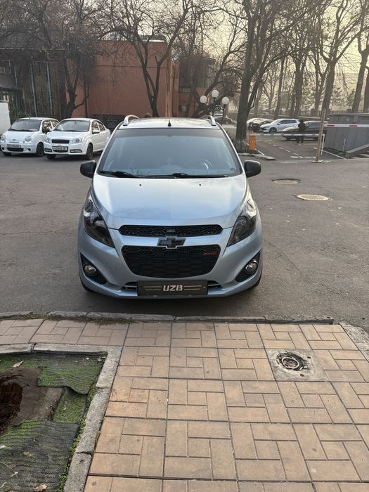 Продается Spark 2014 2 pazitsa Dilfin