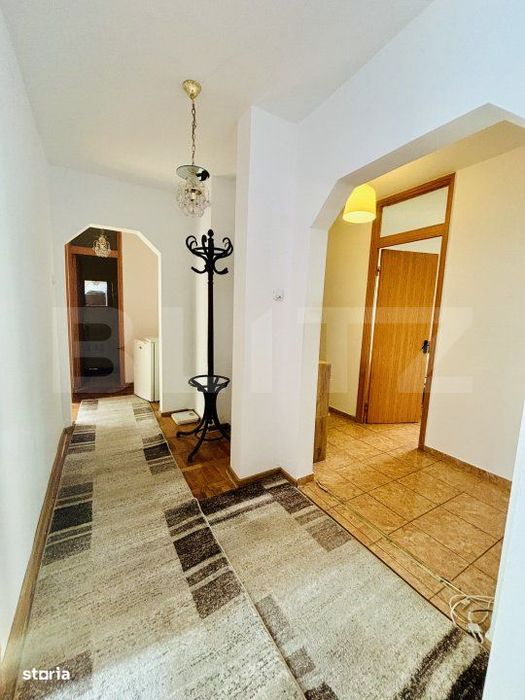 Apartament de vanzare, total decomandat, cu 4 camere, 79 mp, zona Giro — fotografia 3