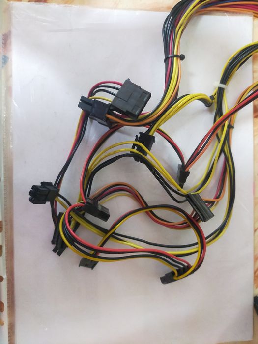 Блок питания Huntkey