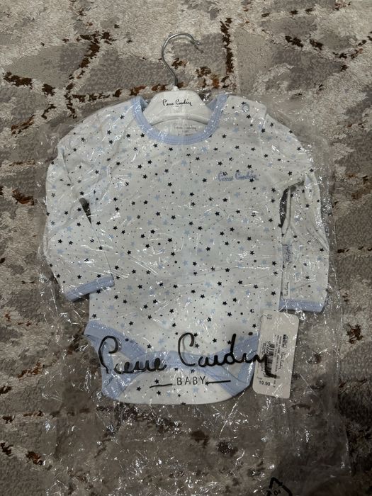 Новые детские вещи.