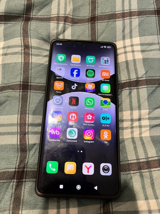 Продам редми нот 14 про