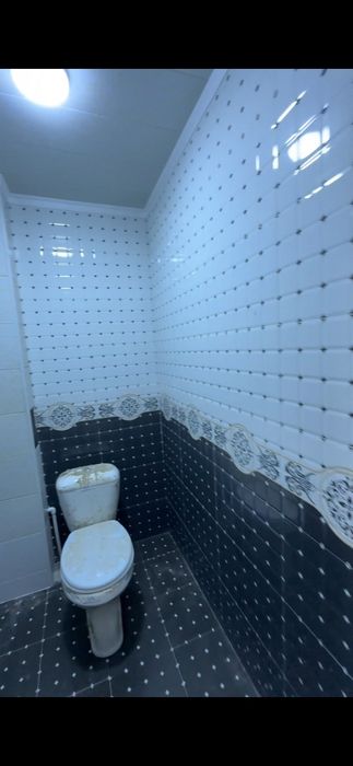 В городе Бухаре Продаётся 3 комгатная 84 м² квартира с подвалом 84 м²