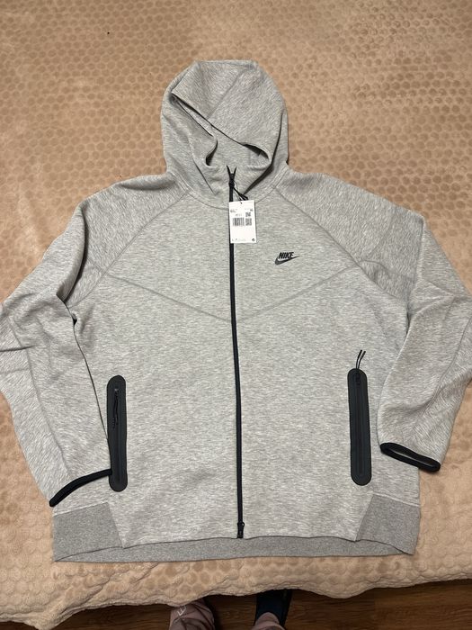 Nike   Tech Fleece