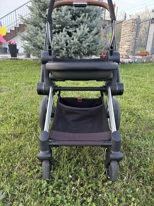 Шаси Cybex Priam 4 Chrome Brown с основа за седалка